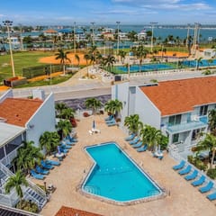 Fall Promo! Waived Resort Fee! Family Friendly, Steps to Beach!
