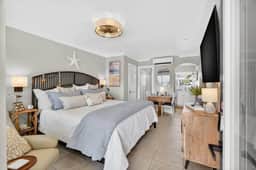 Summer Promo! Discounted Rates Mon & Thur! - Coconut Villa's Suite 6 - Image 4
