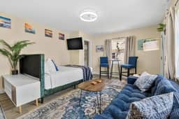 Visit the newly renovated Covare Suites in St Pete Beach! 2 Blocks to Upham Beach Access! - Image 3