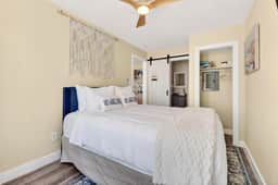 Visit the newly renovated Covare Suites in St Pete Beach! 2 Blocks to Upham Beach Access! - Image 5