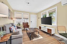 Visit the newly renovated Covare Suites in St Pete Beach! 2 Blocks to Upham Beach Access! - Image 3