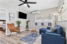 Sala Suites in St Pete Beach! 2/2 Just 2 Blocks to Beach Access & Walkable to Restaurants and Nightlife! - Image 4