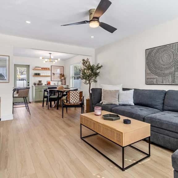 Perfect Family Getaway with Pool in Madeira Beach! 1 Block to Beach Access and Restaurants! - Image 1