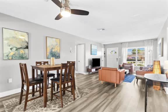 Perfectly Located in Tampa! 4 Bedroom home near Raymond James Stadium and International Mall! - Image 4